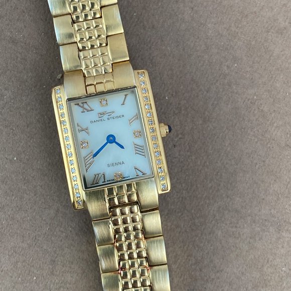 Stunning Art Deco Diamond Watch by Designer Daniel Steiger - Picture 5 of 14